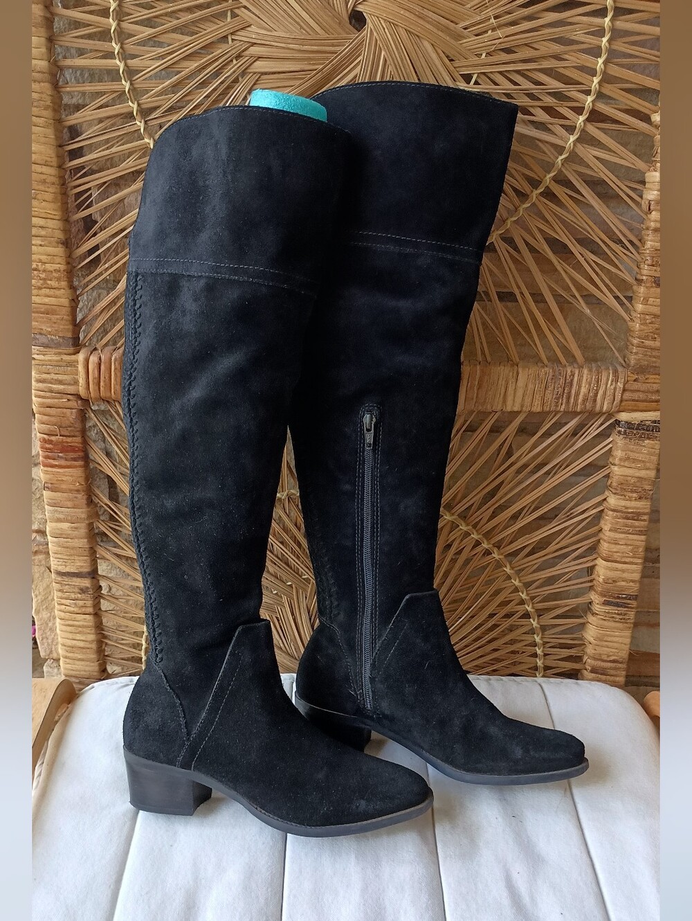 Black Knee-High Suede Leather Boots - Classic Women's Riding Style_6.5